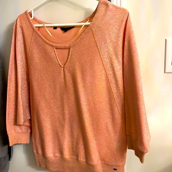 NWOT GUESS SPARKLY SWEATER 🔥🔥🔥🔥 - Picture 1 of 6